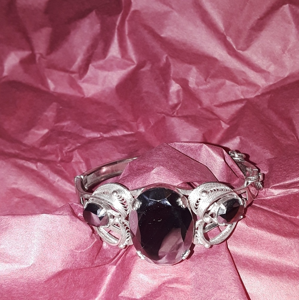 Women bracelet